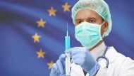 Позиция правительства в отношении гражданского проекта была поднята, что обязательство назначенных групп проходить профилактическую вакцинацию против определенных инфекционных заболеваний существует в Польше в течение почти 60 лет
